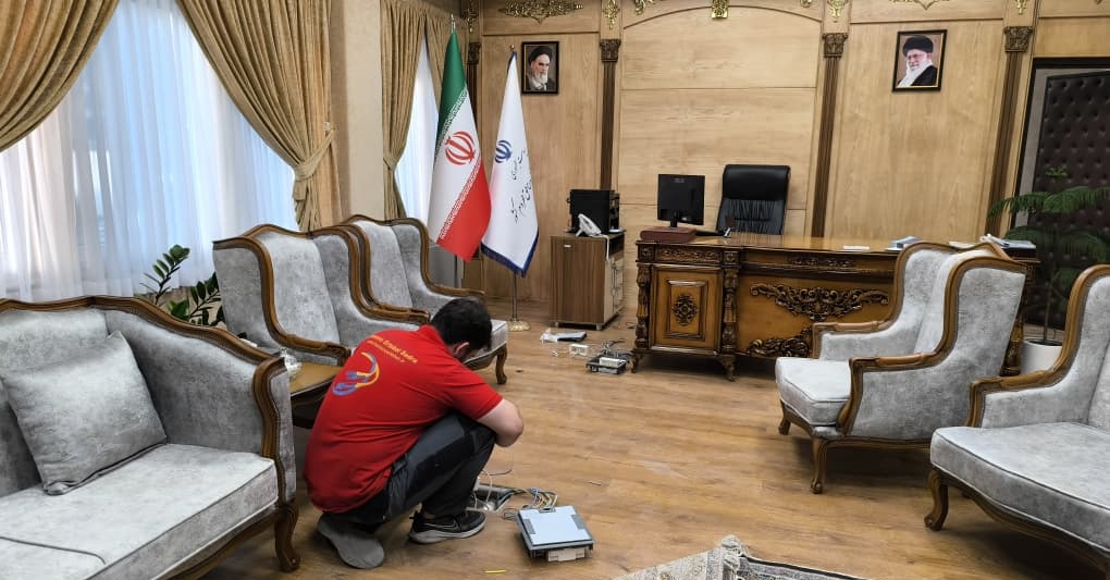 کابل کشی شبکه در ساختمان اداری